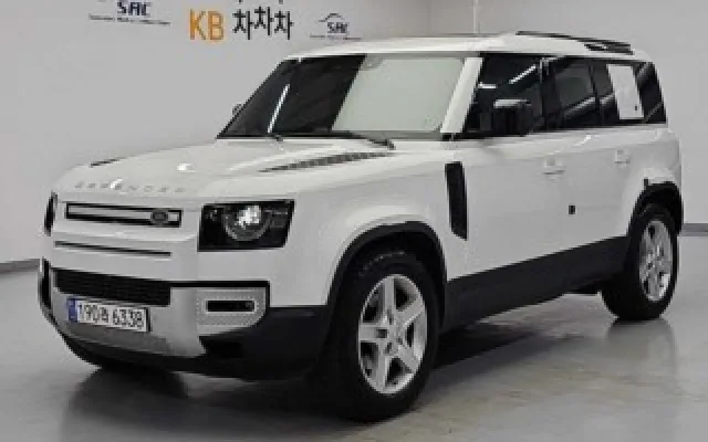 디펜더 (L663) 110 D250 SE